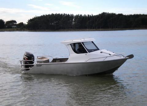 Image Boats NZ elite hard top model on water